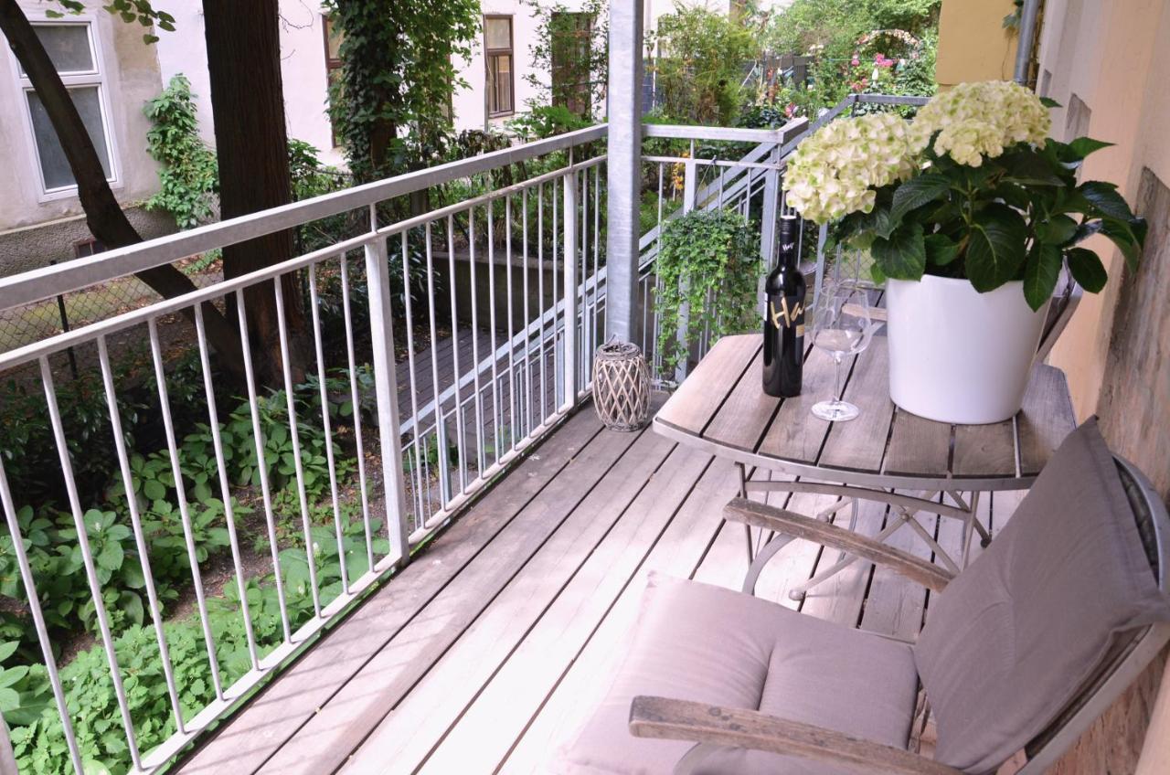 Central Vienna Apartment With Garden View 外观 照片