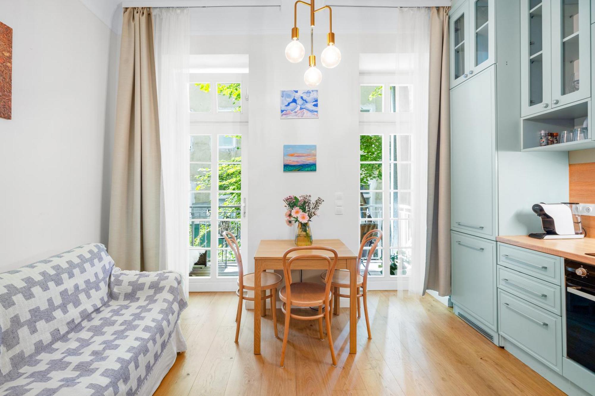 Central Vienna Apartment With Garden View 外观 照片